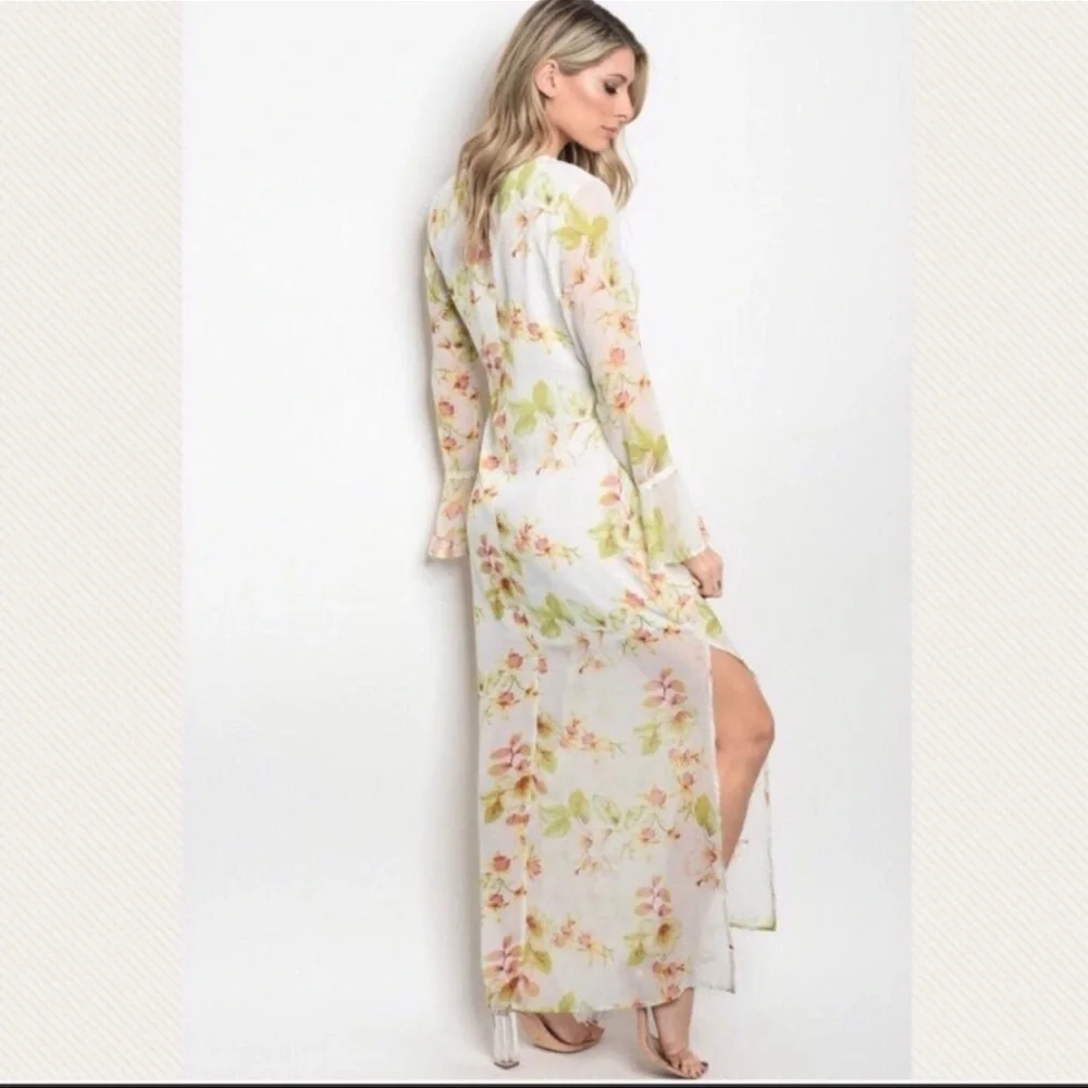 Grifflin Paris White V-Neck Bishop Sleeve Maxi Gown spring summer party